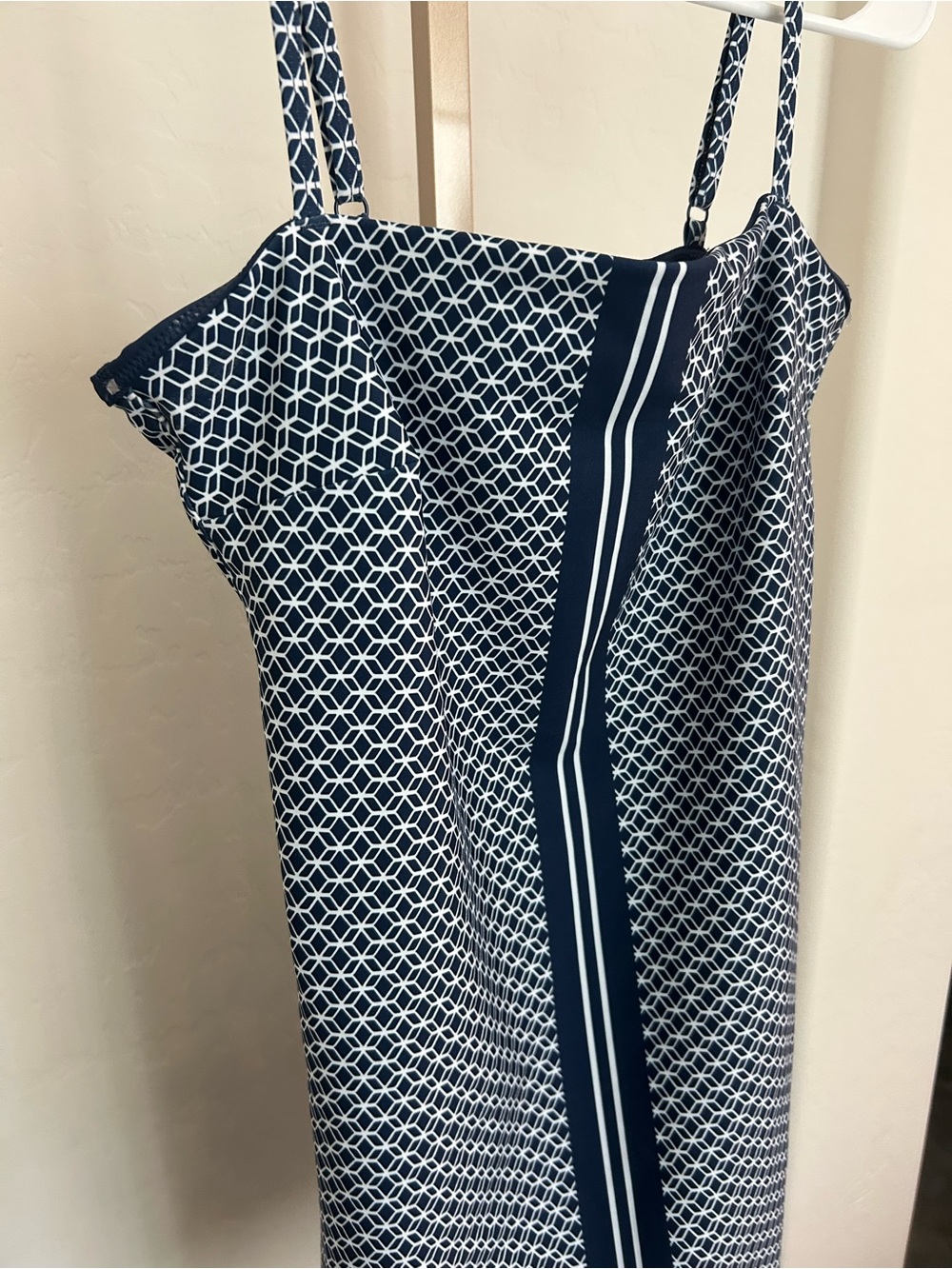 Abercrombie & Fitch YPB sculptLUX Bandeau Mini Dress Medium - Picture 4 of 8